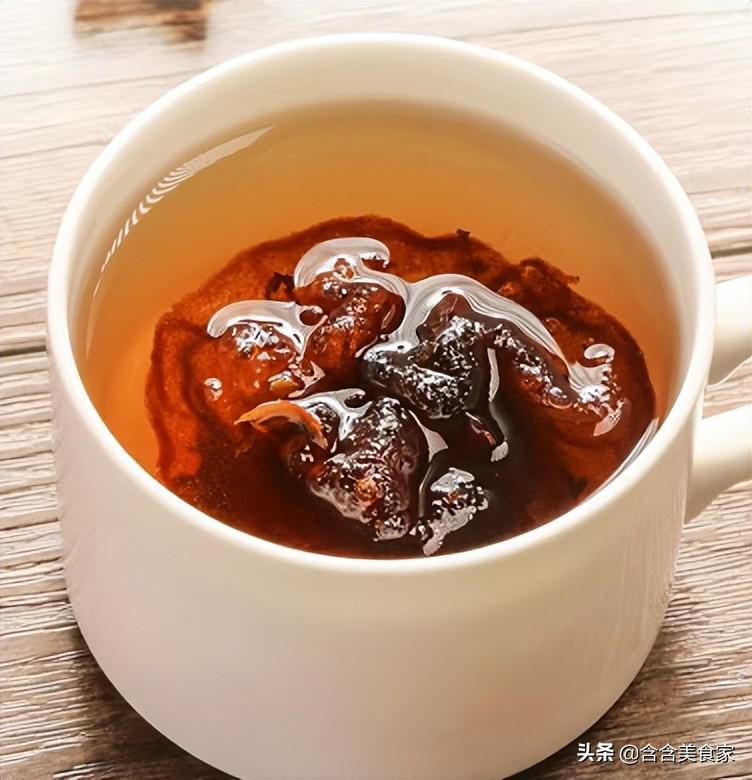 入夏饮茶正当时，建议大家：常饮4款“清凉”茶，身体轻松精神足